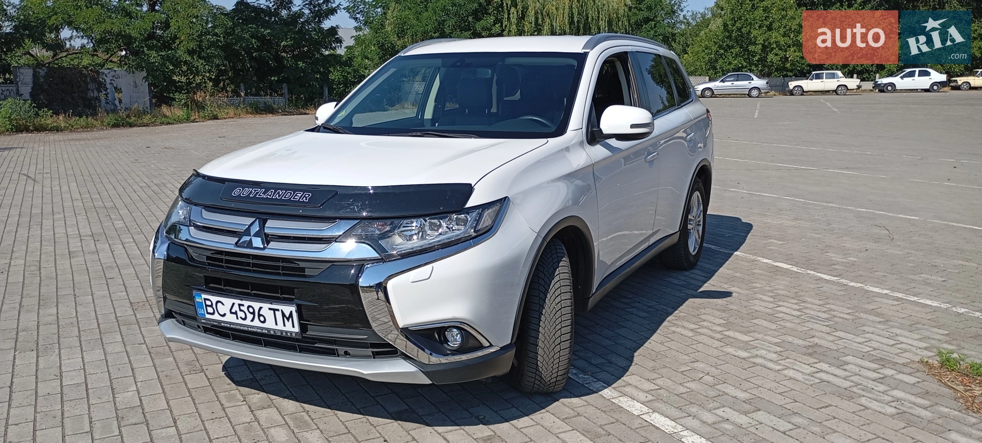Mitsubishi Outlander, 2014