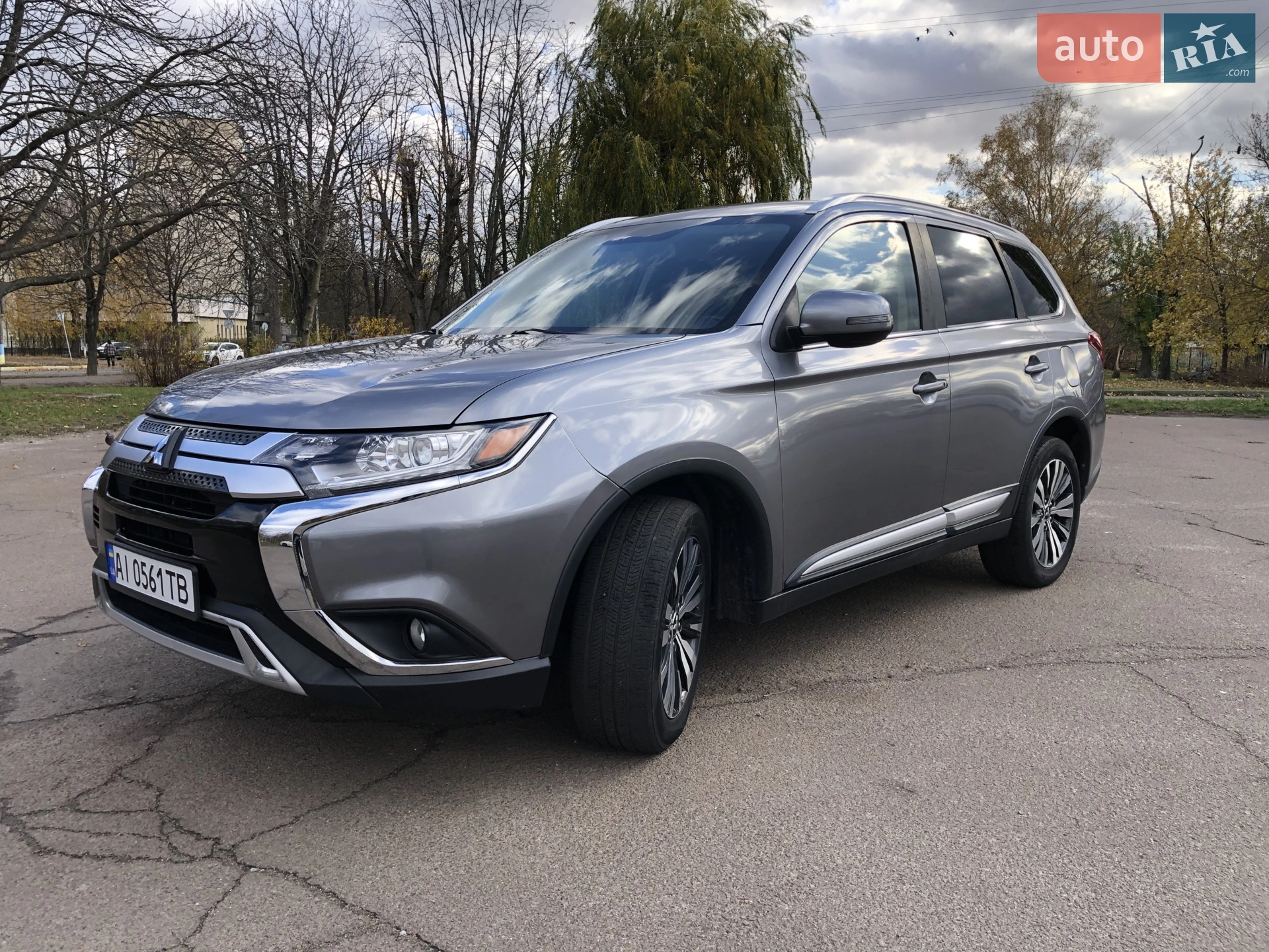 Mitsubishi Outlander, 2019