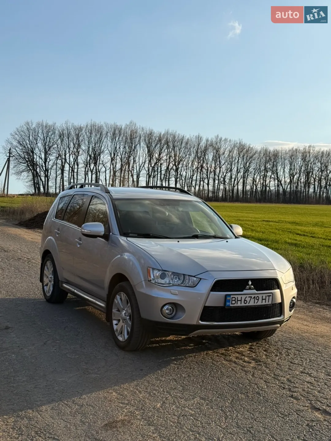 Mitsubishi Outlander, 2011