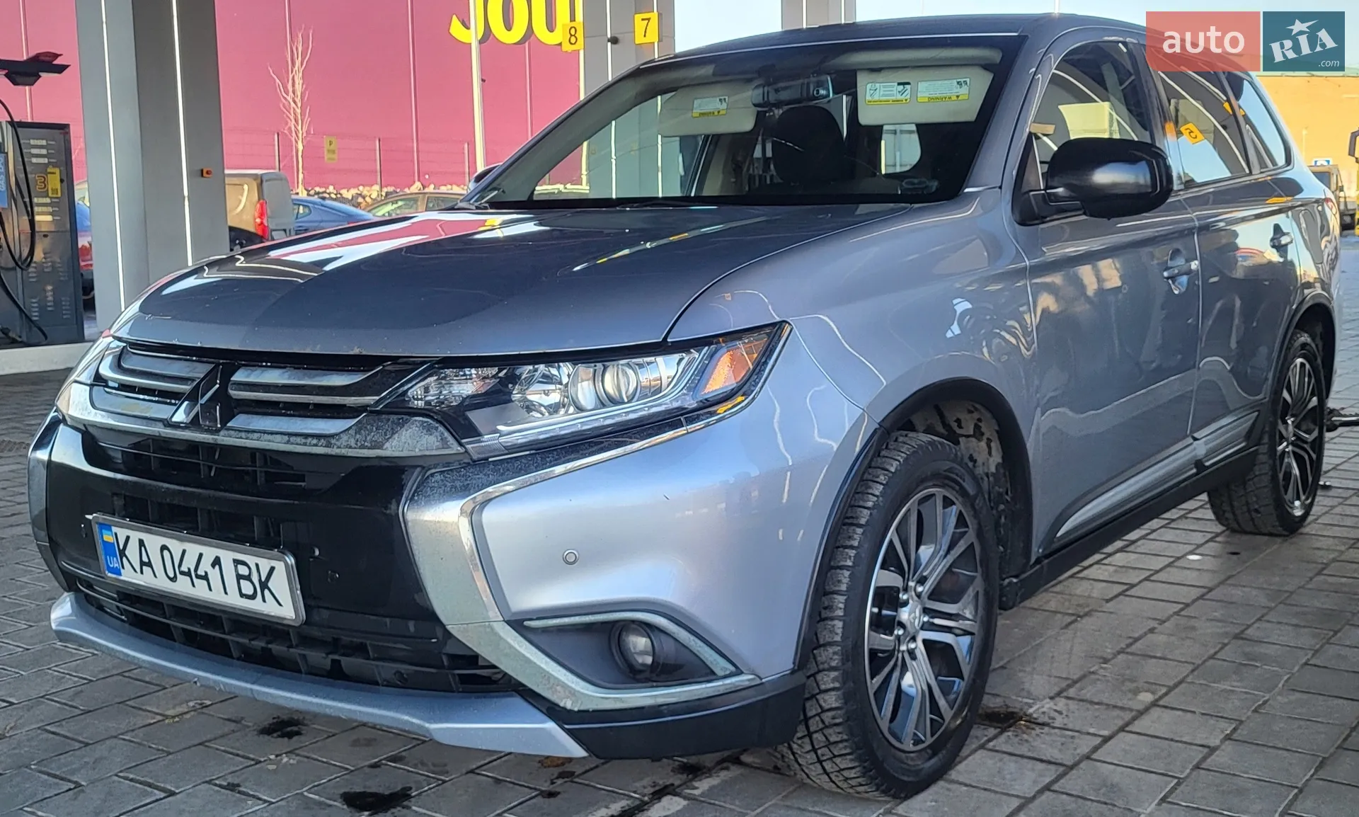 Mitsubishi Outlander, 2016