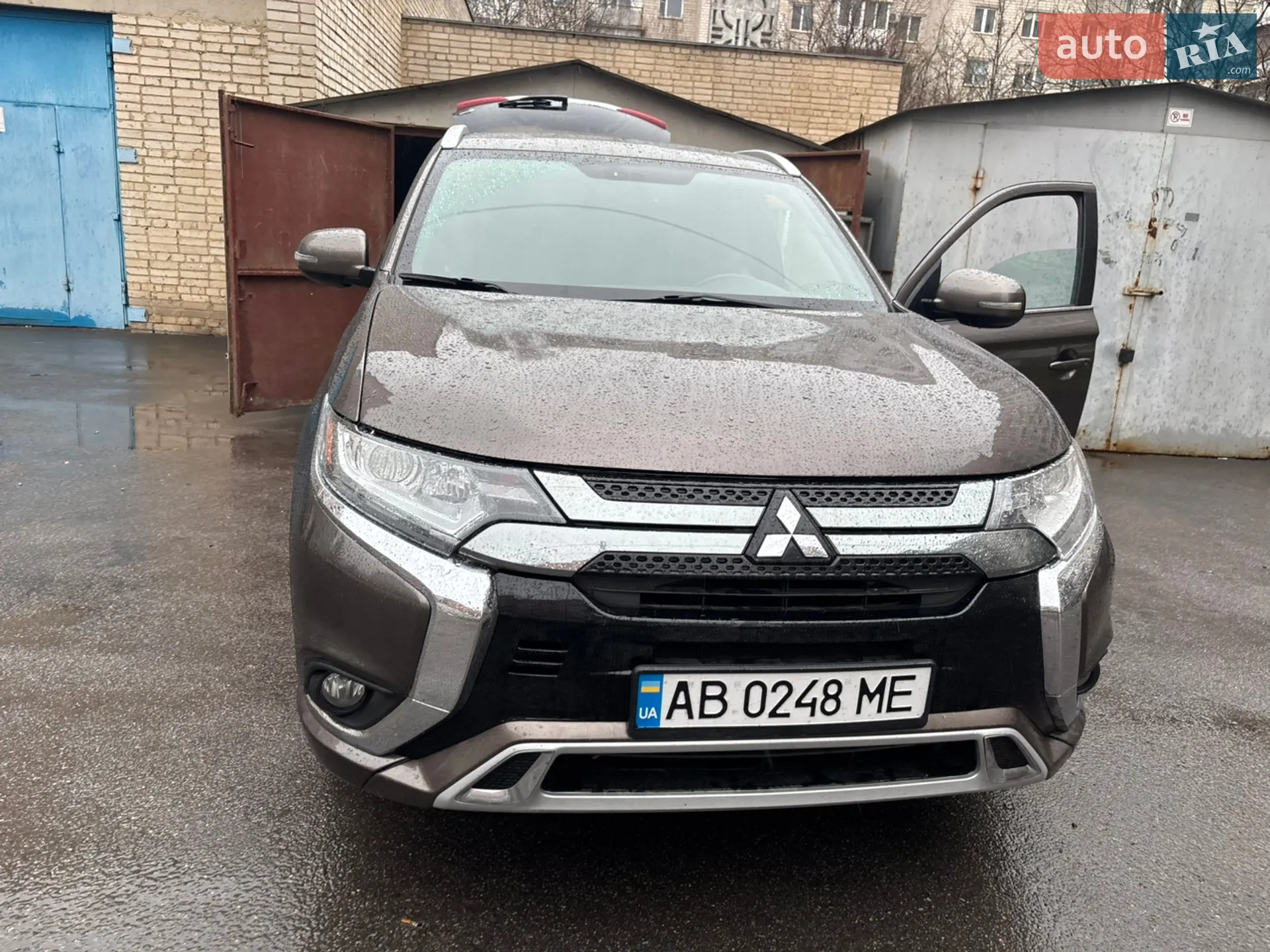 Mitsubishi Outlander, 2019