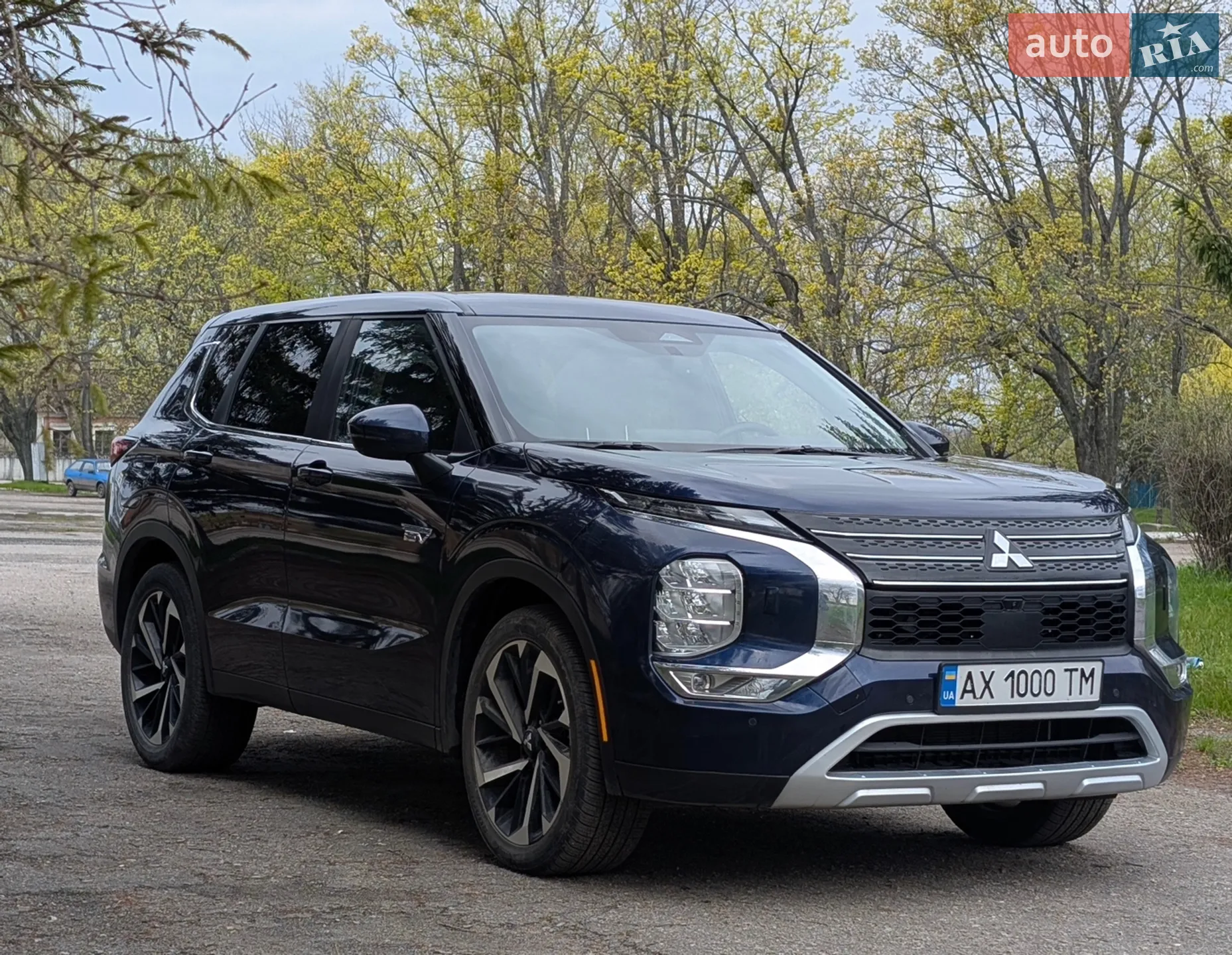 Mitsubishi Outlander, 2023