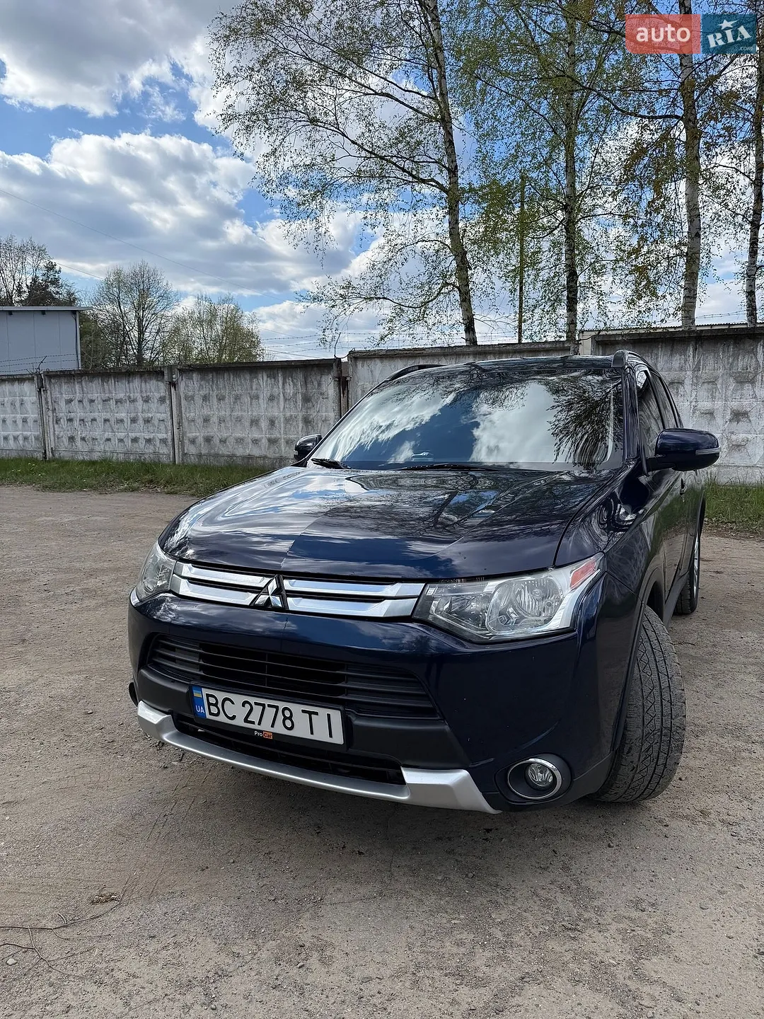 Mitsubishi Outlander, 2014
