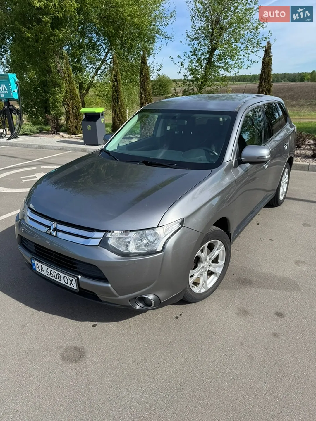 Mitsubishi Outlander, 2014