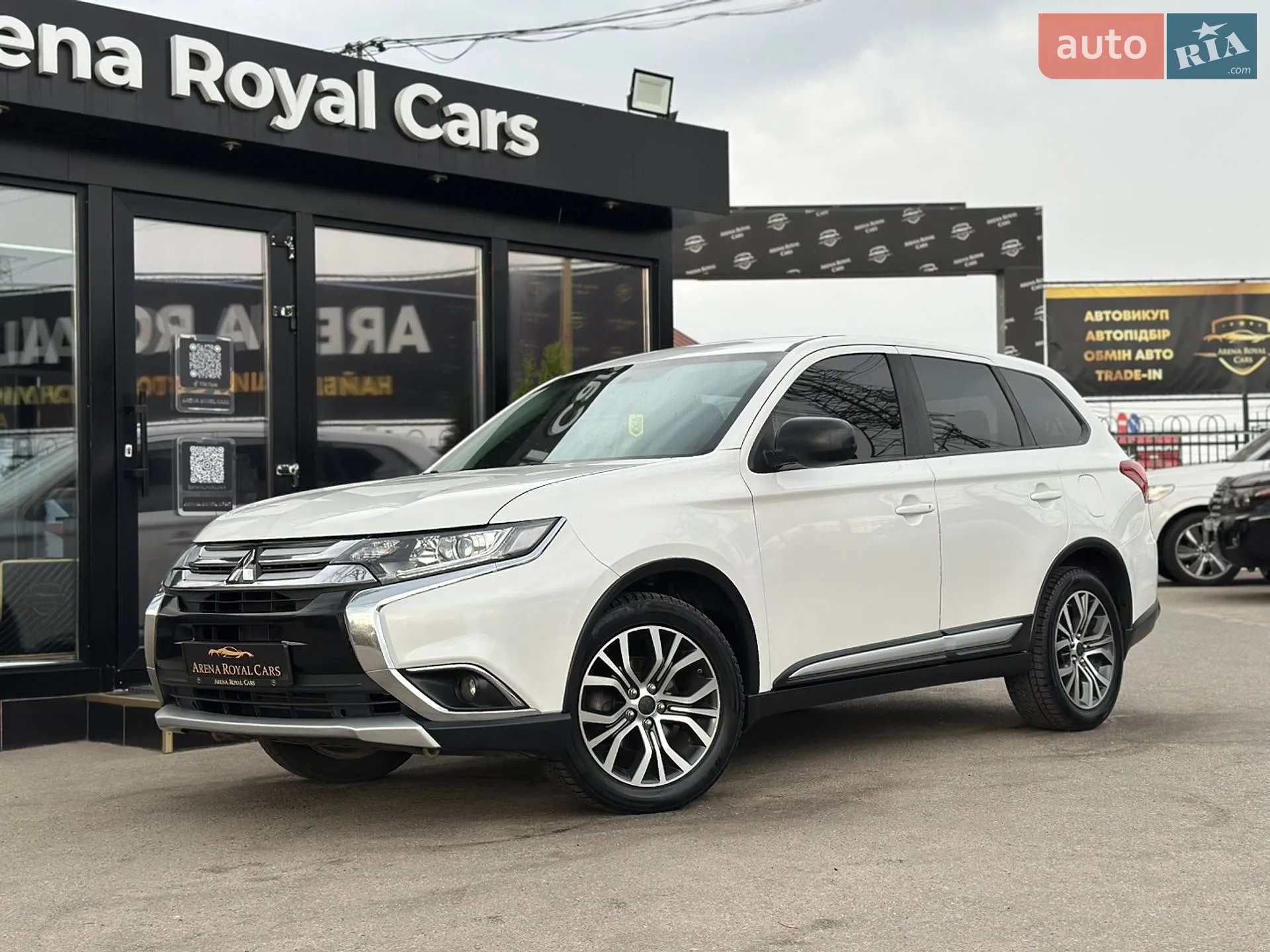 Mitsubishi Outlander, 2016