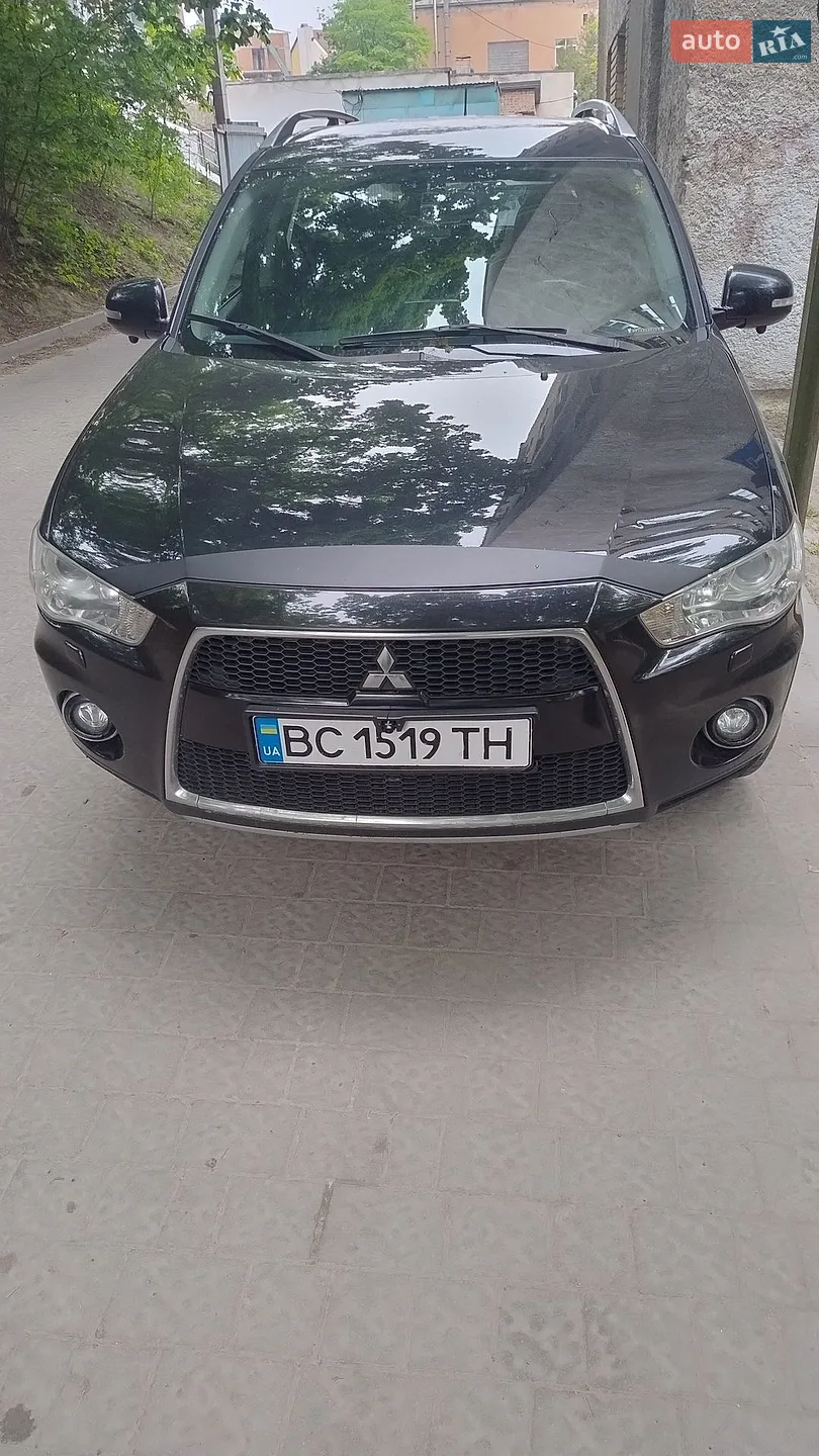 Mitsubishi Outlander, 2010