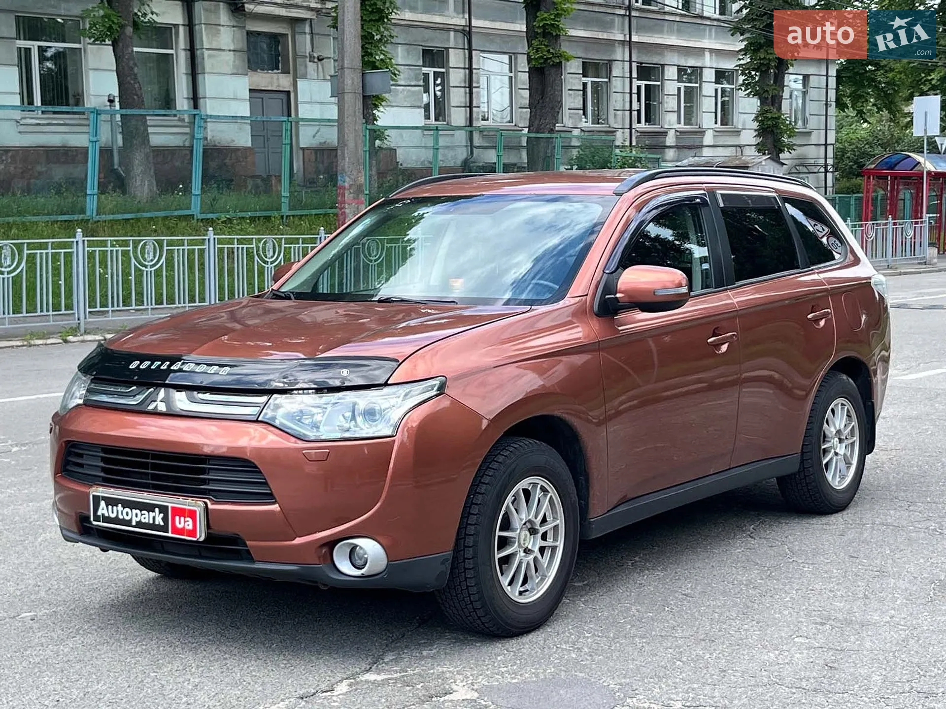 Mitsubishi Outlander, 2012