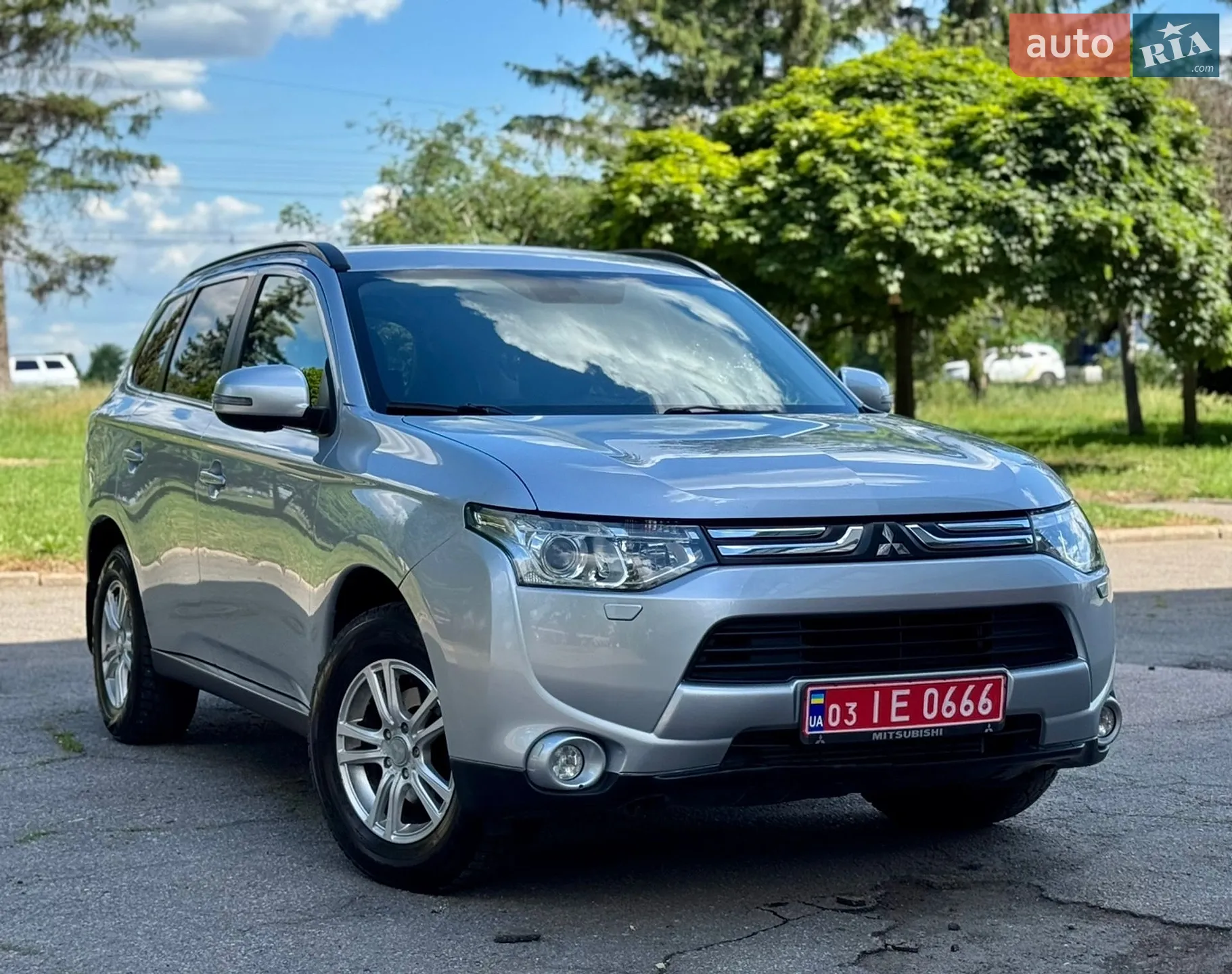 Mitsubishi Outlander 2013 — 1