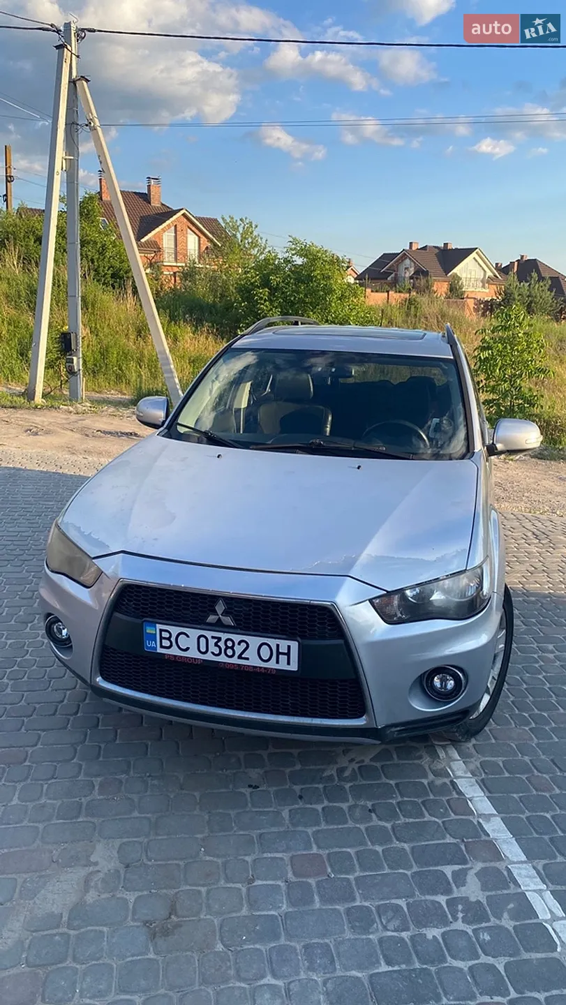 Mitsubishi Outlander, 2009