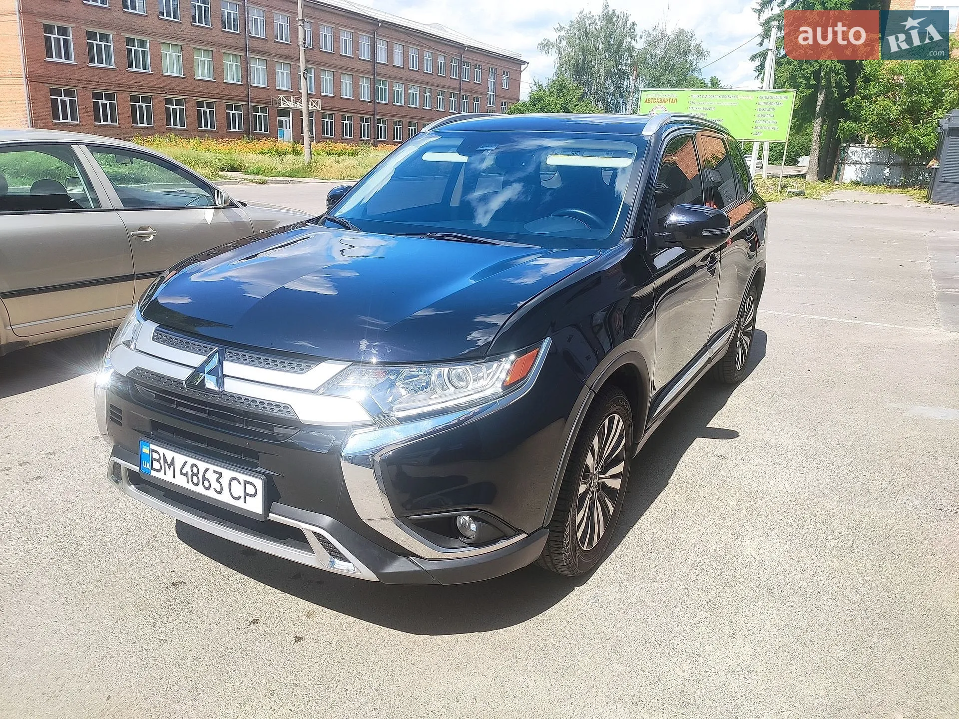 Mitsubishi Outlander, 2019
