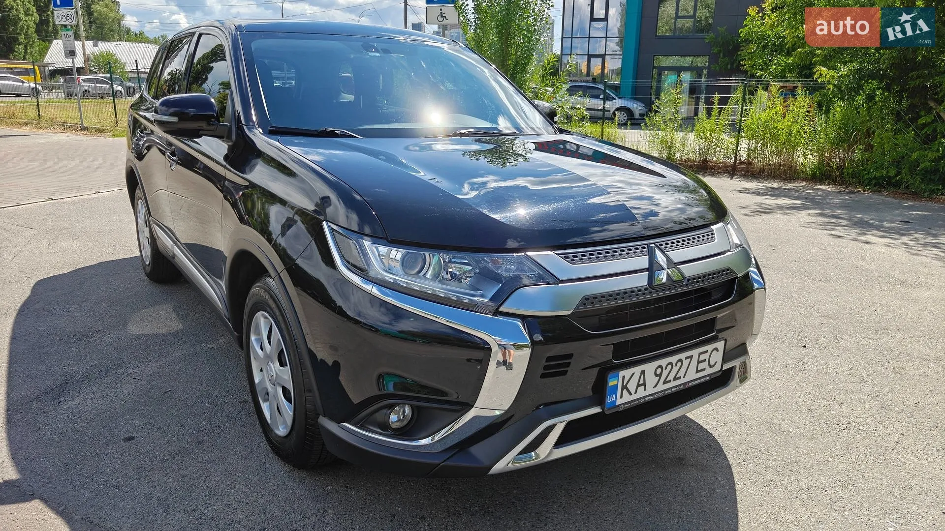 Mitsubishi Outlander, 2021