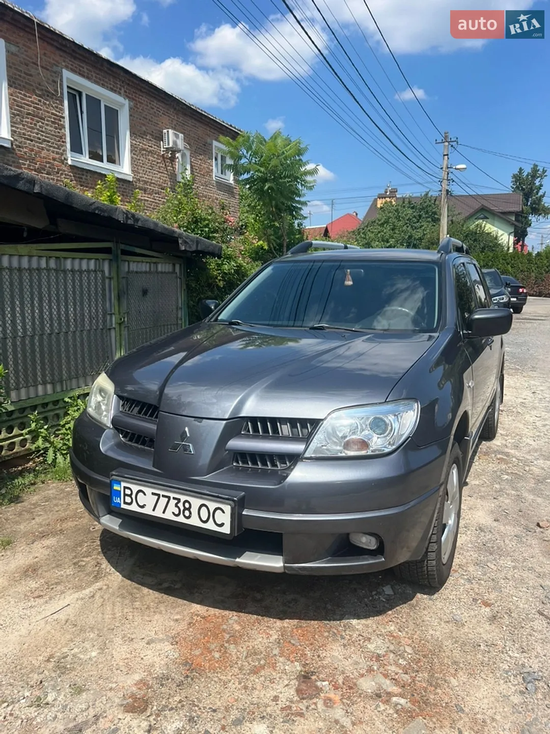 Mitsubishi Outlander, 2004