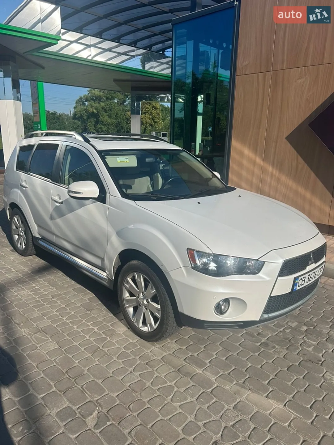 Mitsubishi Outlander, 2011