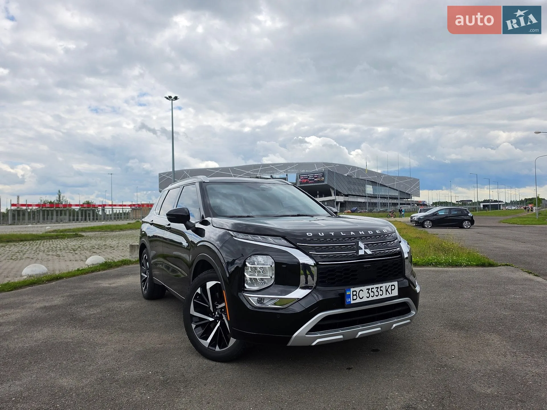 Mitsubishi Outlander, 2022