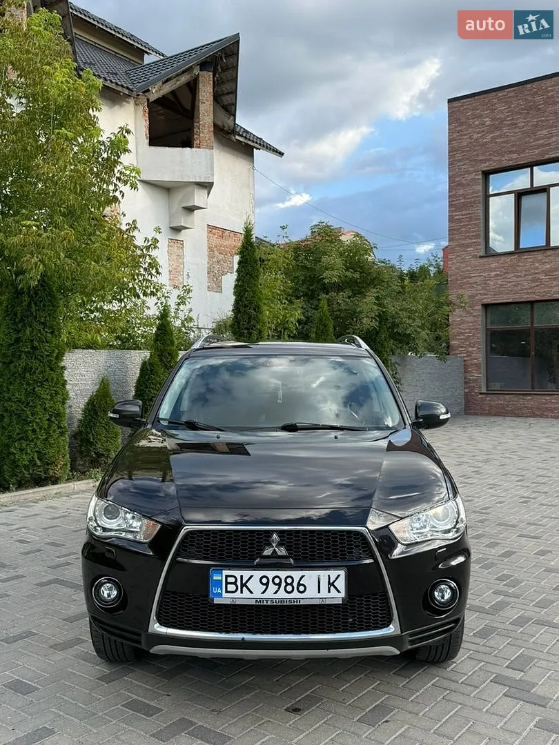 Mitsubishi Outlander, 2010