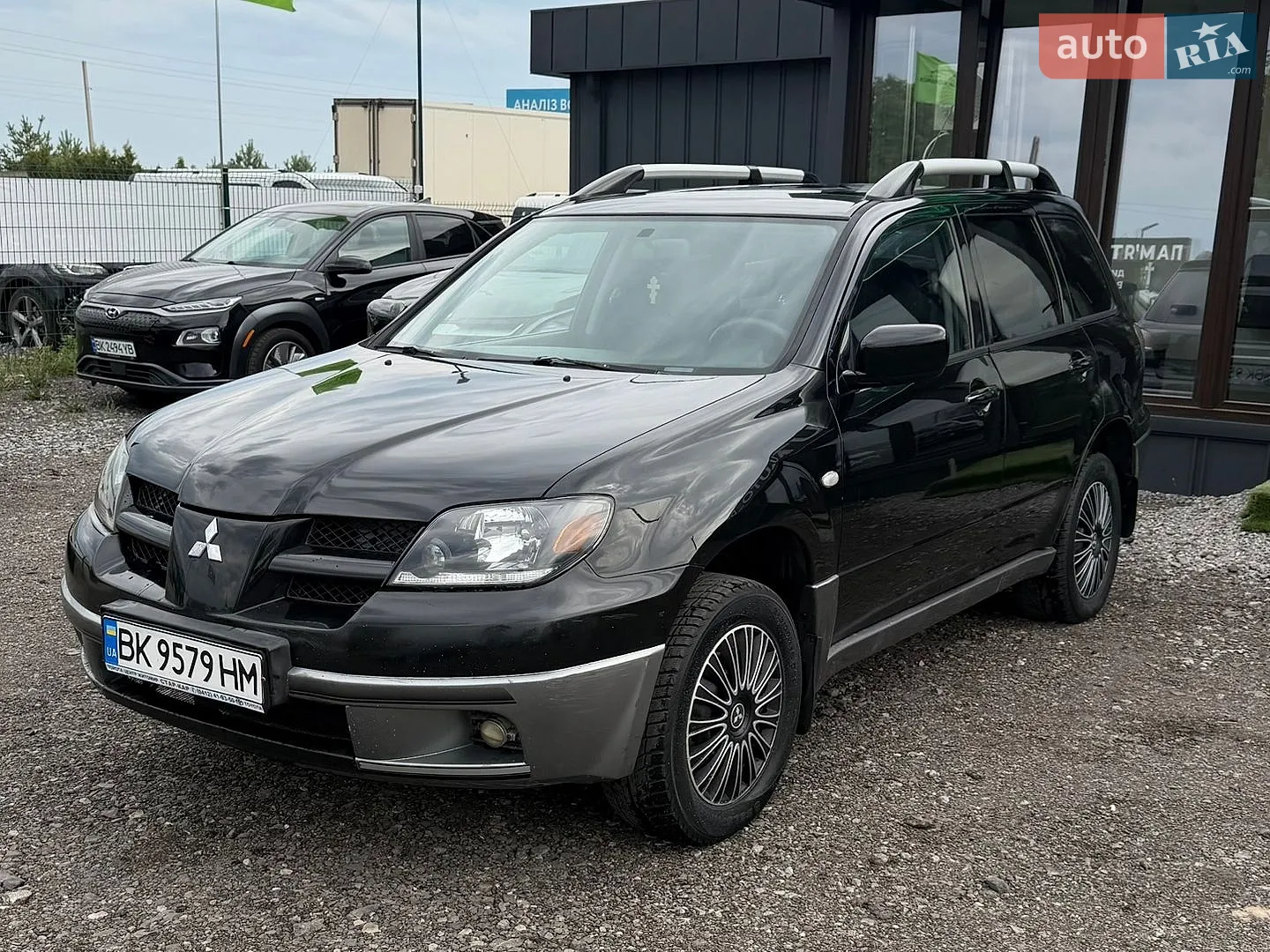 Mitsubishi Outlander, 2004