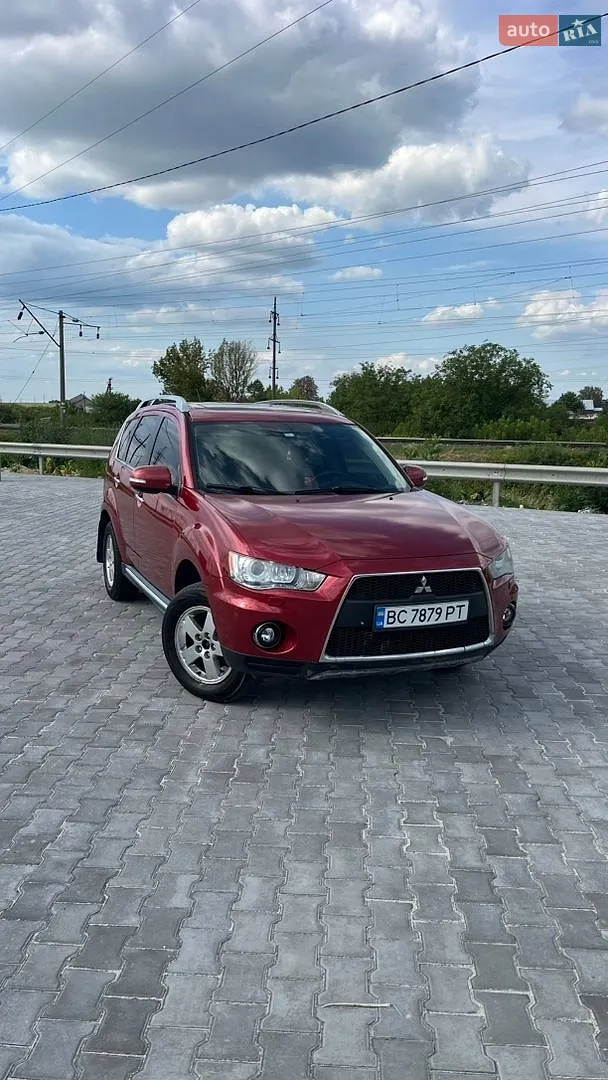 Mitsubishi Outlander, 2010
