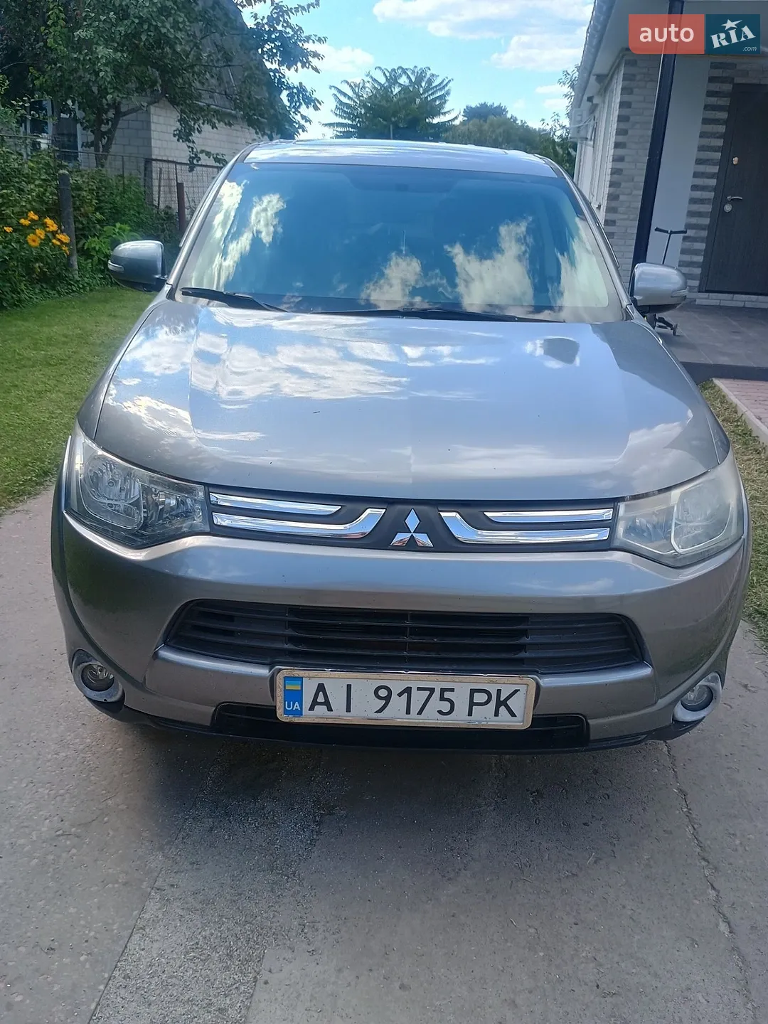 Mitsubishi Outlander, 2013