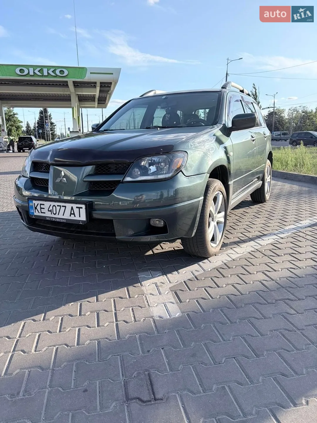 Mitsubishi Outlander, 2004