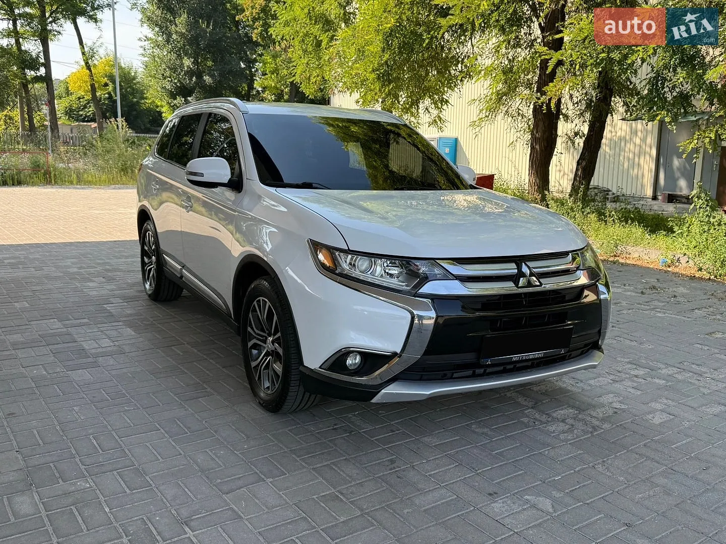 Mitsubishi Outlander, 2017