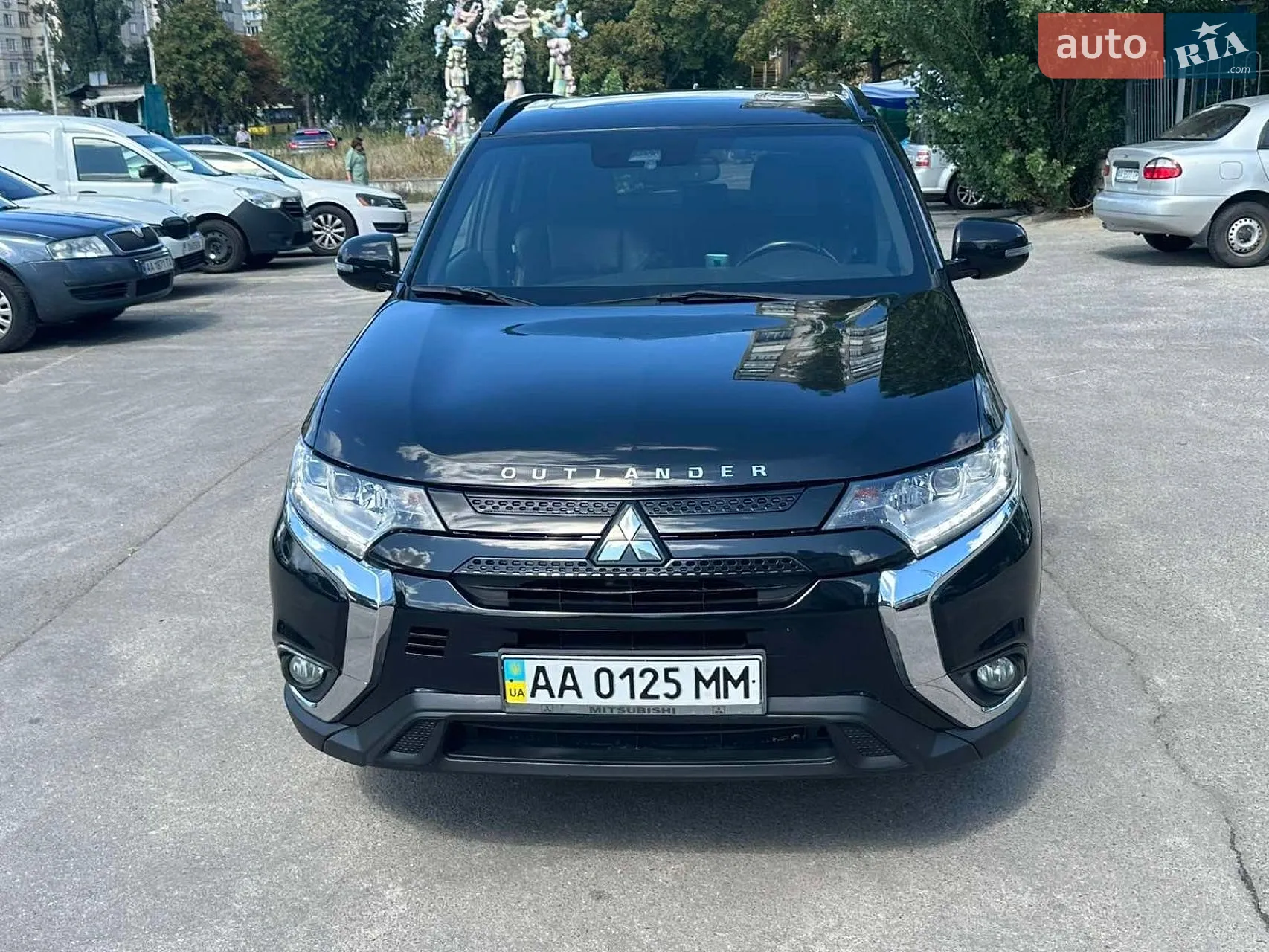 Mitsubishi Outlander, 2020