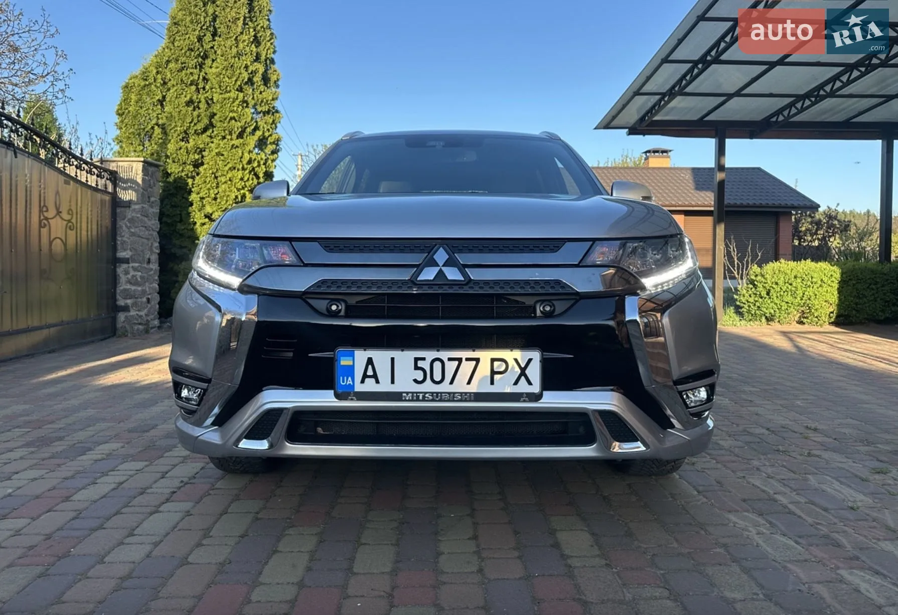 Mitsubishi Outlander, 2022
