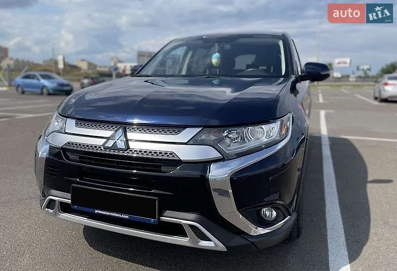Mitsubishi Outlander, 2019