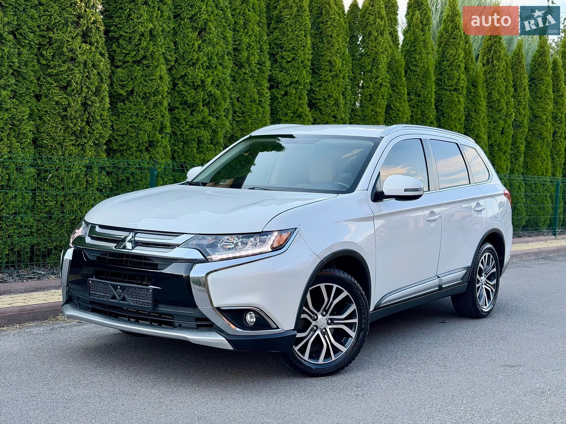 Mitsubishi Outlander, 2017