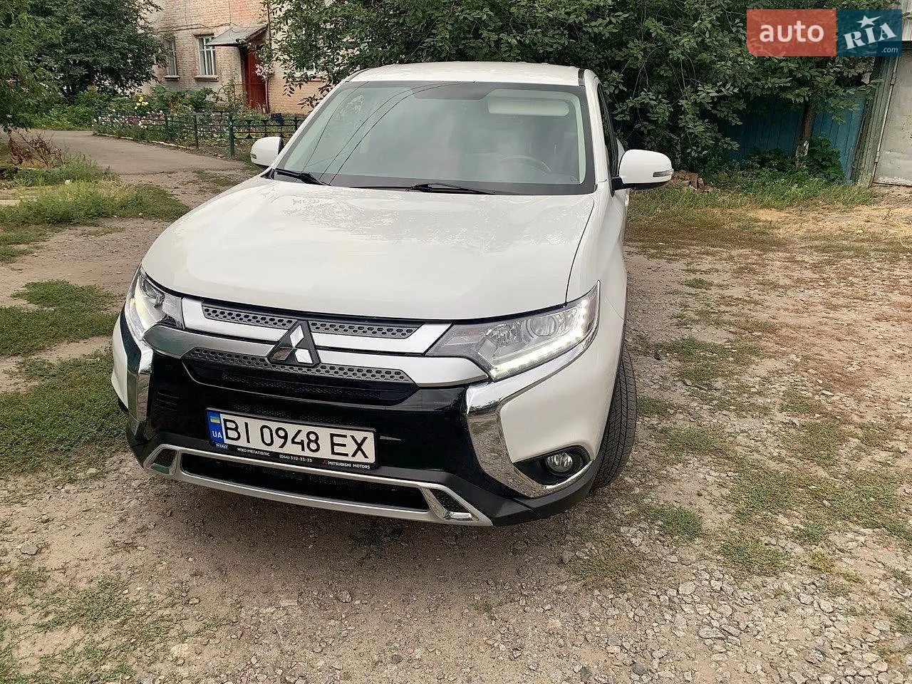 Mitsubishi Outlander, 2020