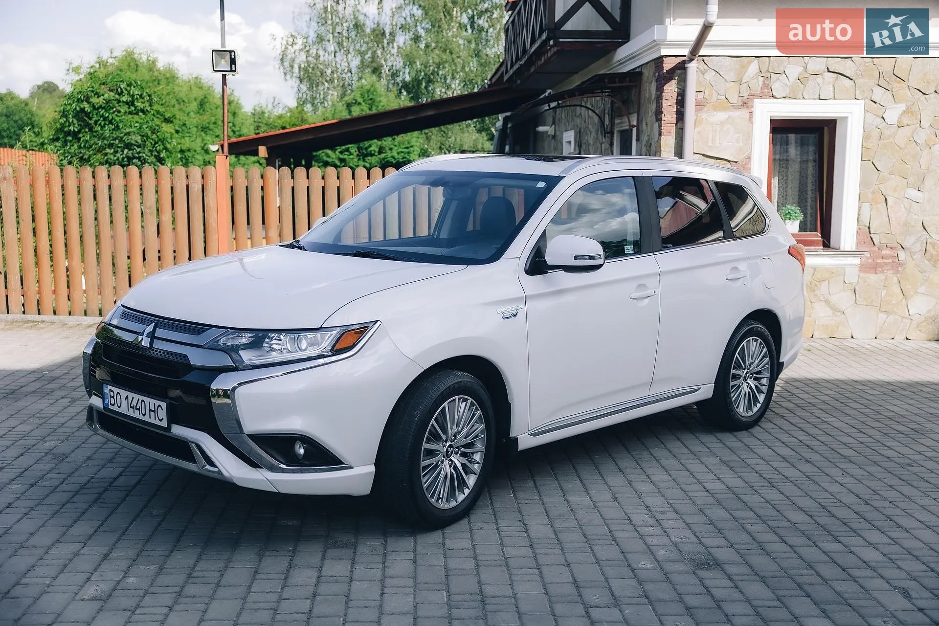 Mitsubishi Outlander, 2020