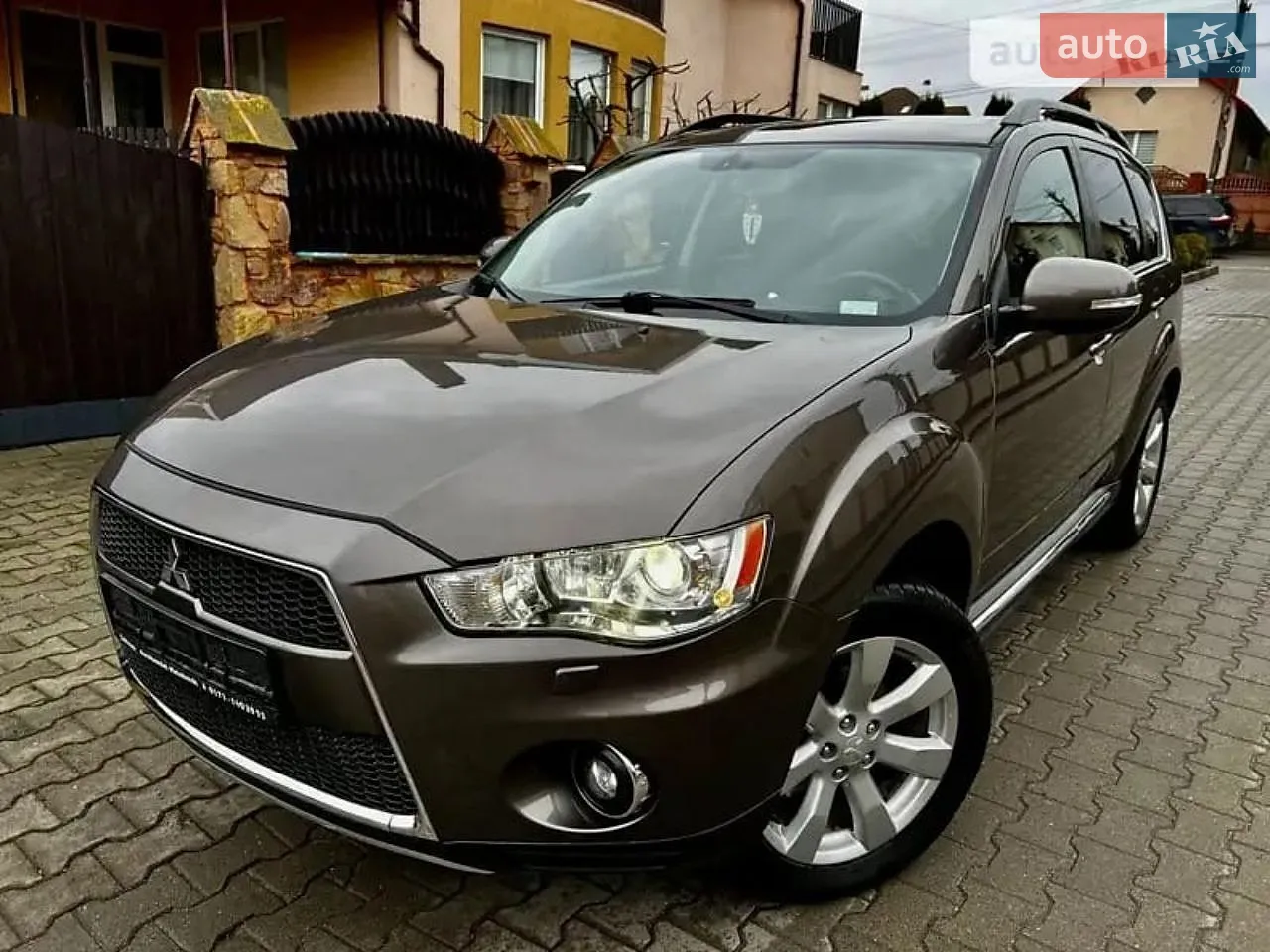 Mitsubishi Outlander, 2010