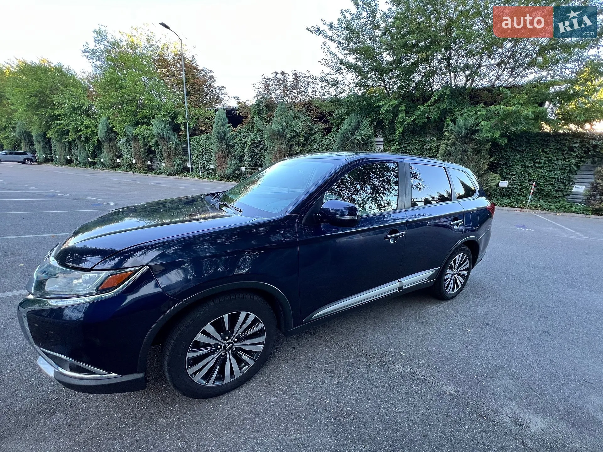 Mitsubishi Outlander, 2019