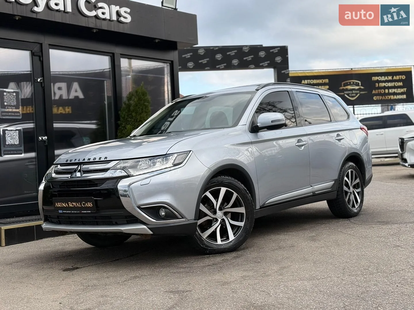 Mitsubishi Outlander, 2015