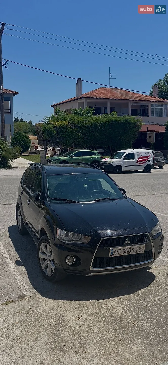 Mitsubishi Outlander, 2012