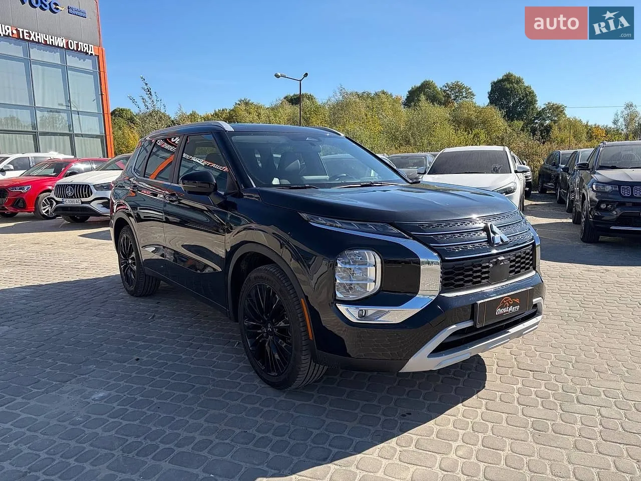 Mitsubishi Outlander, 2022