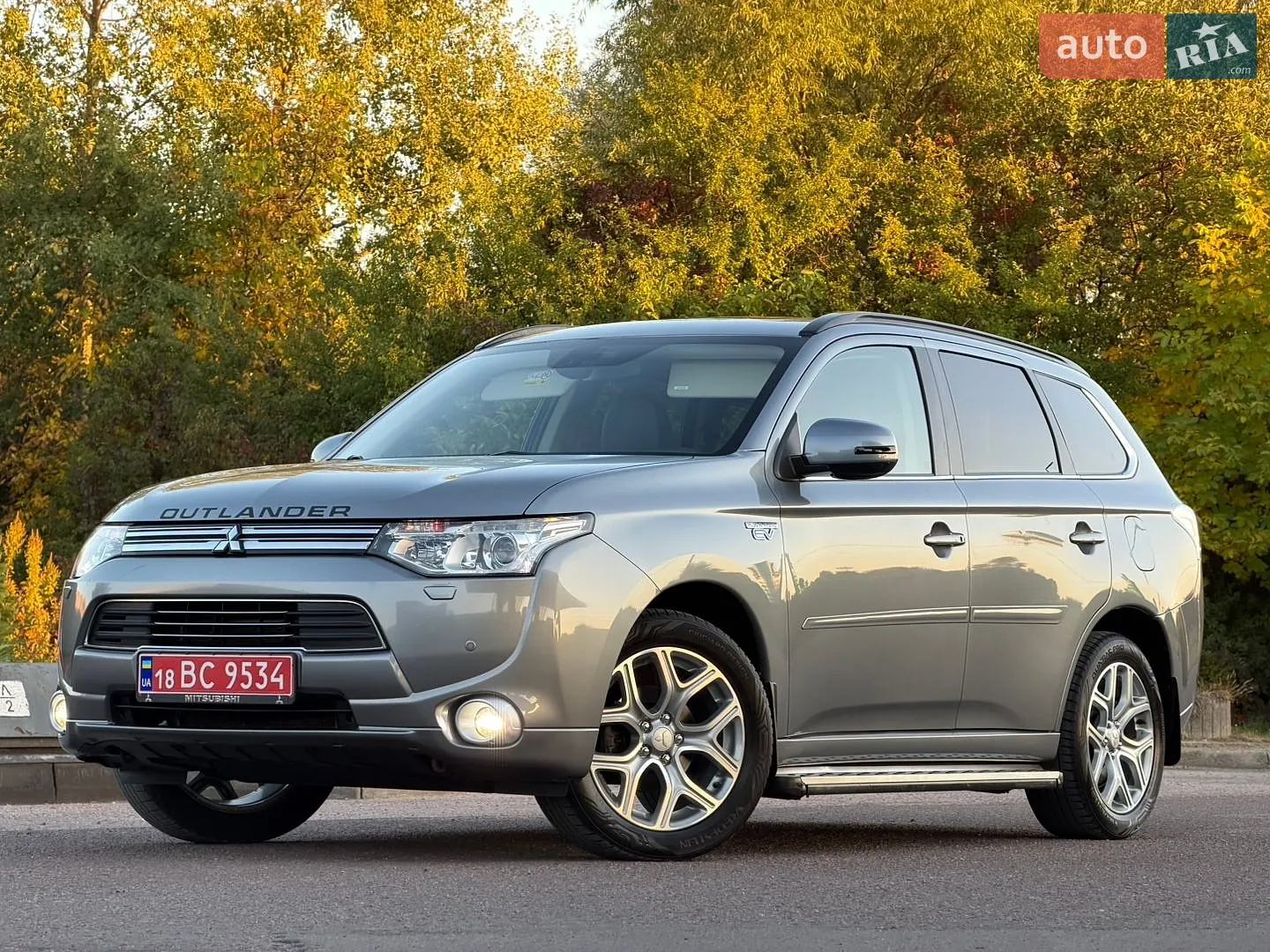 Mitsubishi Outlander, 2014