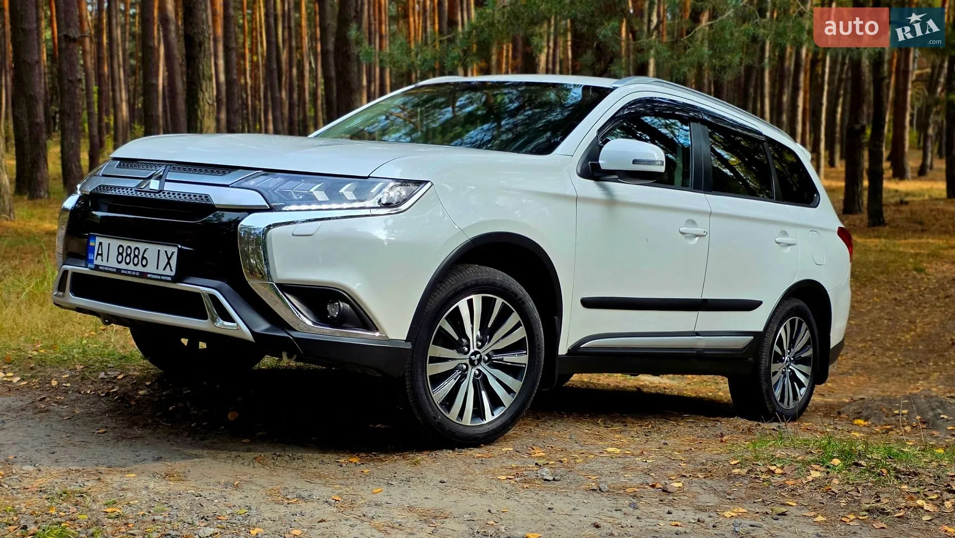 Mitsubishi Outlander, 2022