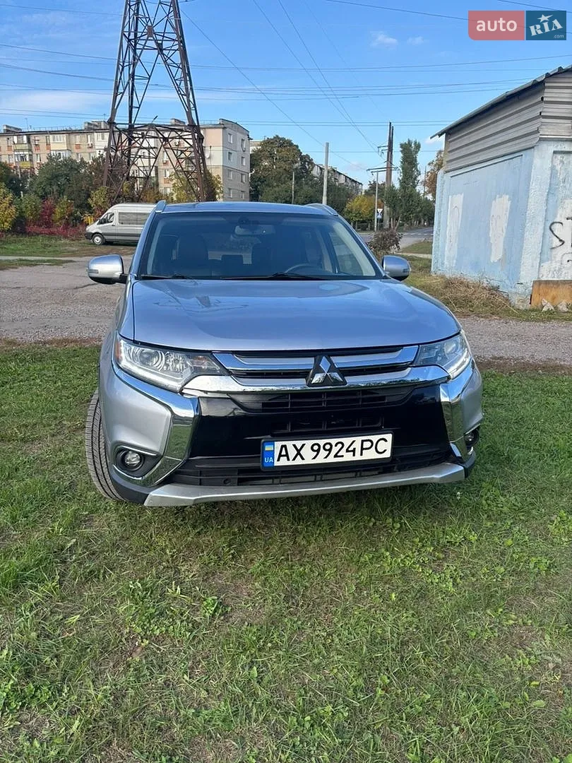 Mitsubishi Outlander, 2017