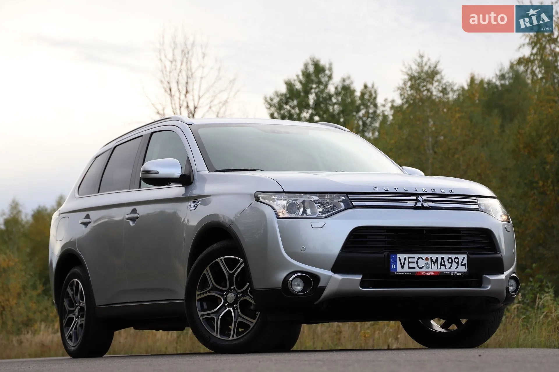 Mitsubishi Outlander, 2015