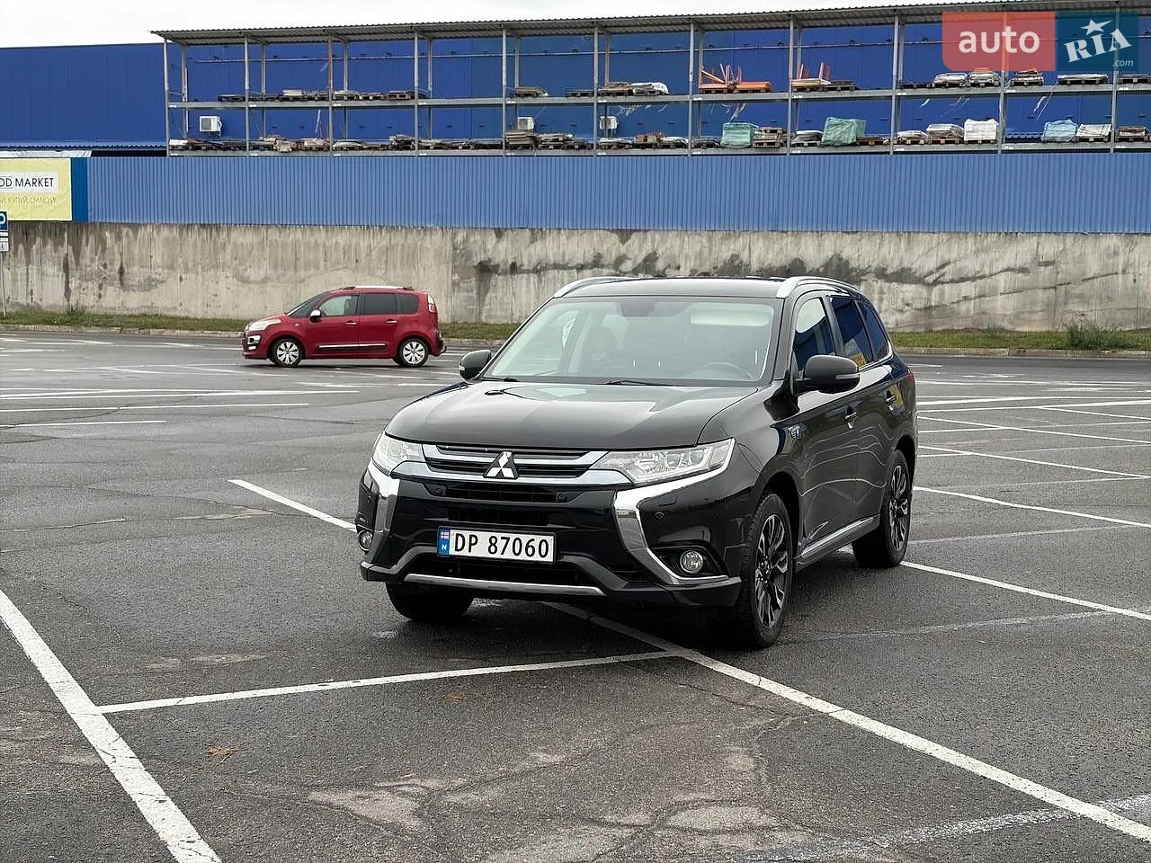 Mitsubishi Outlander, 2015
