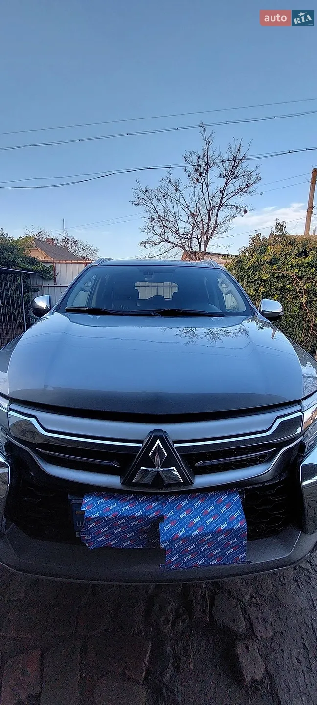 Mitsubishi Pajero Sport, 2019