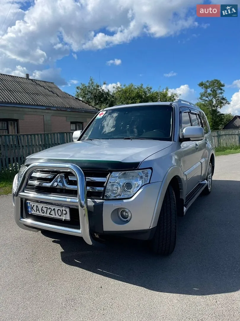 Mitsubishi Pajero Wagon, 2008