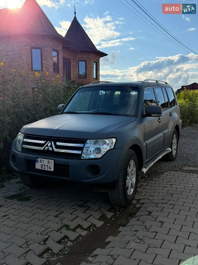 Mitsubishi Pajero Wagon, 2008