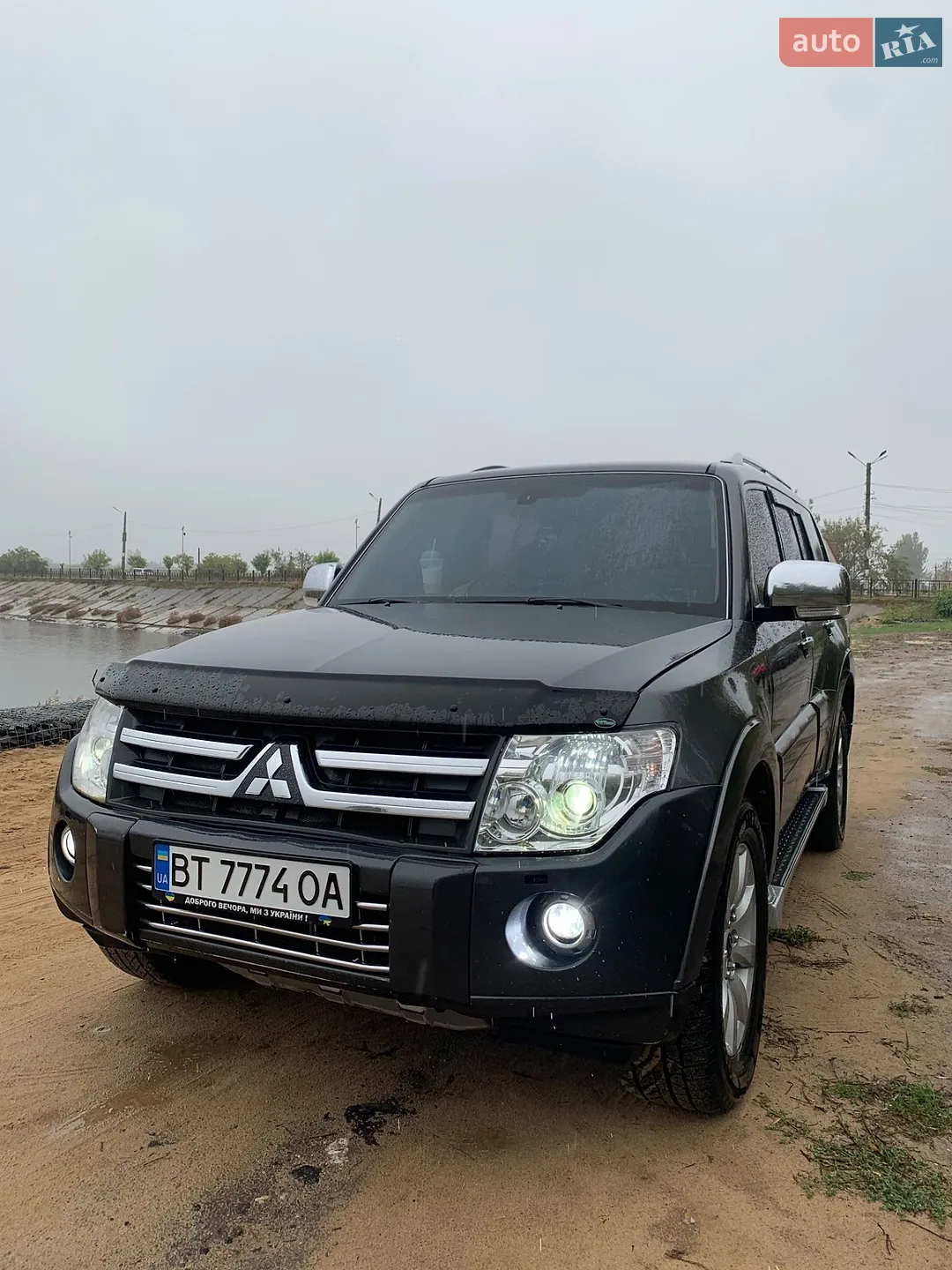 Mitsubishi Pajero Wagon, 2011