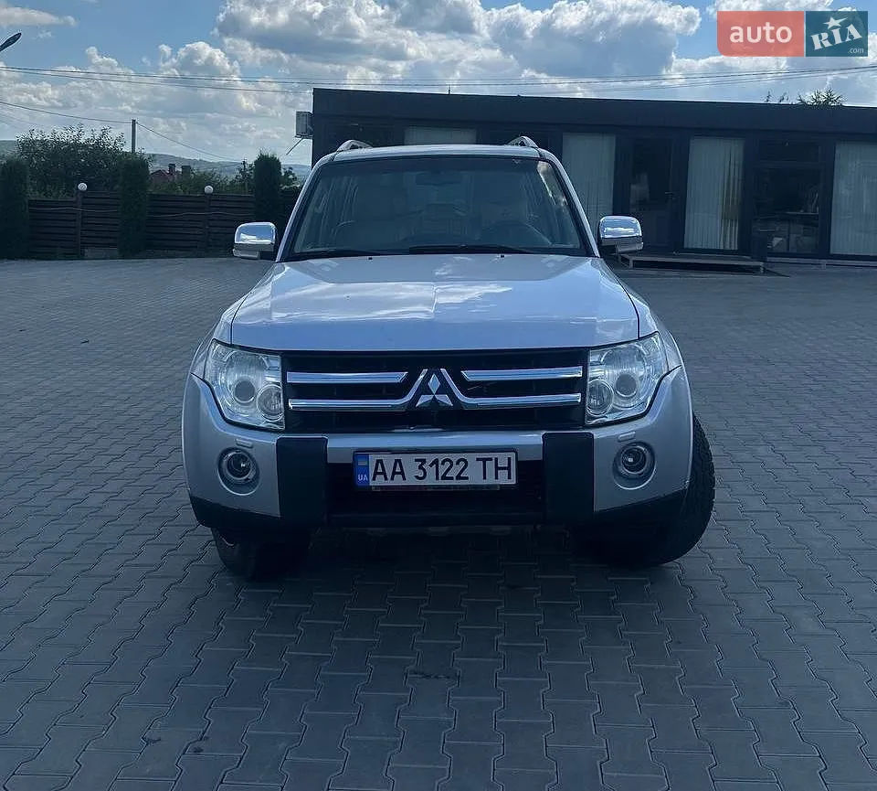 Mitsubishi Pajero, 2008