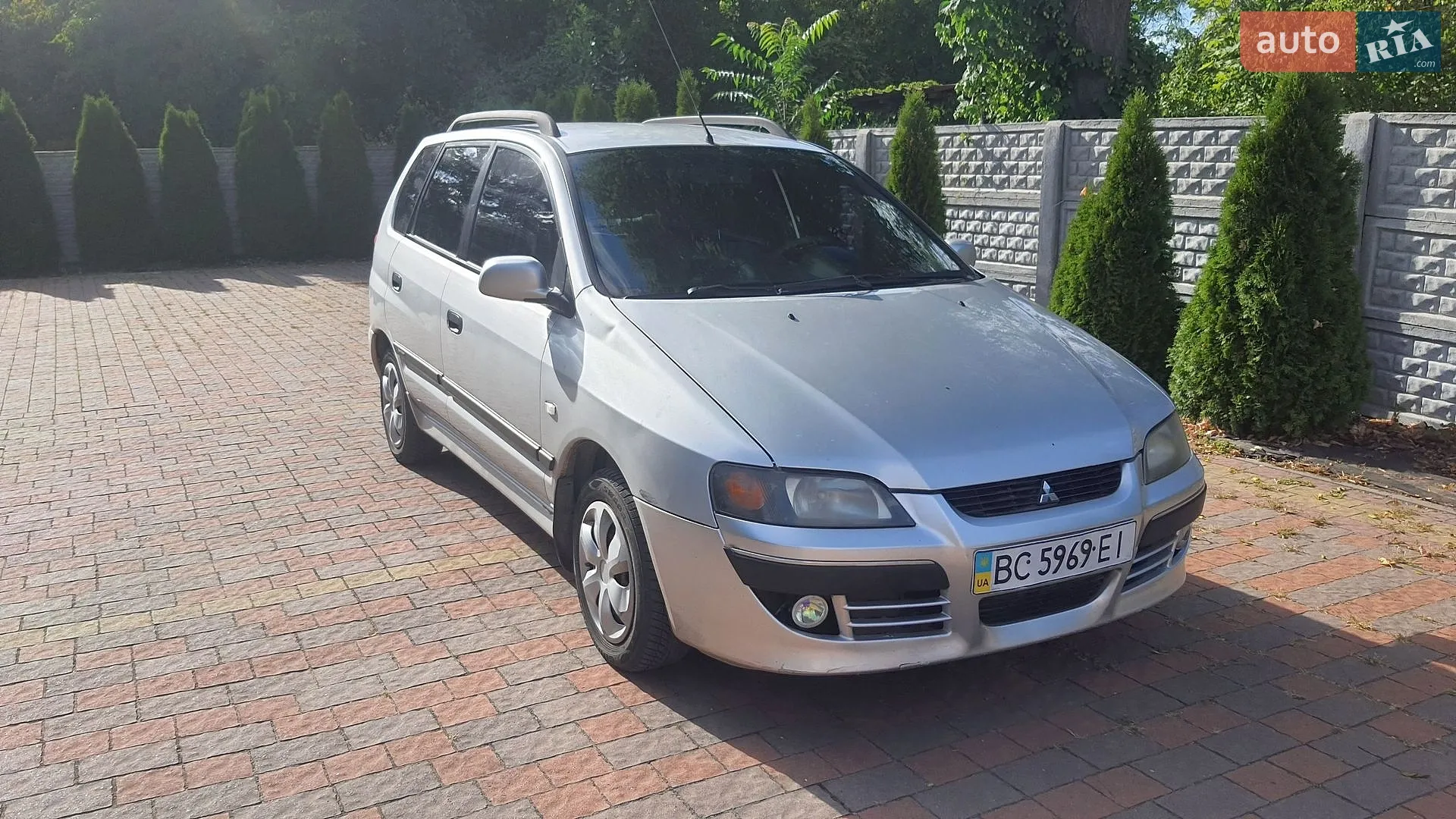 Mitsubishi Space Star, 2002