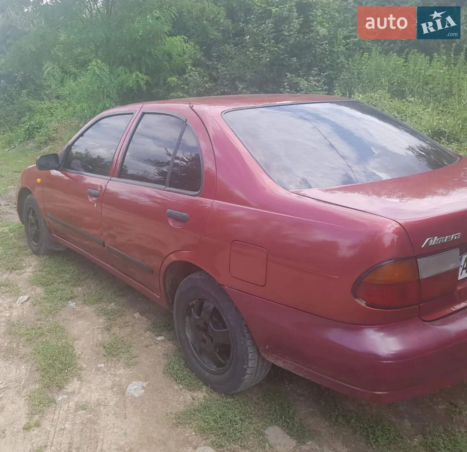 Nissan Almera, 1996