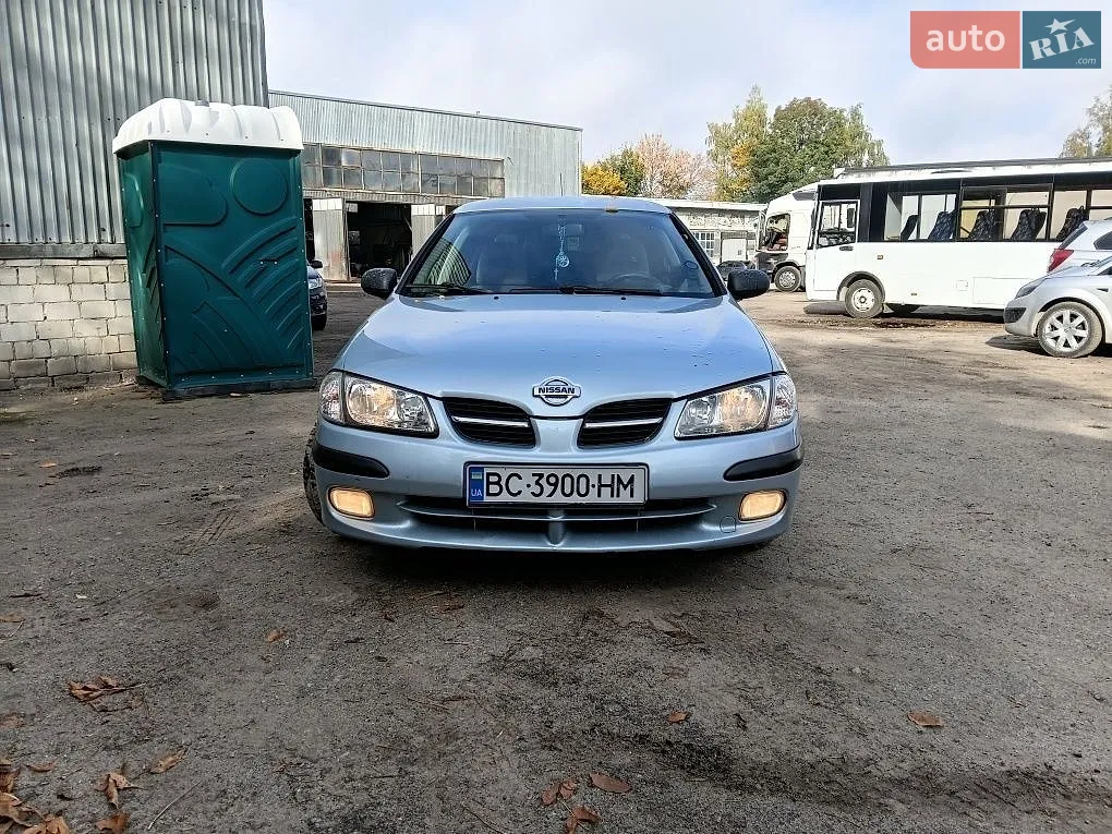 Nissan Almera, 2002