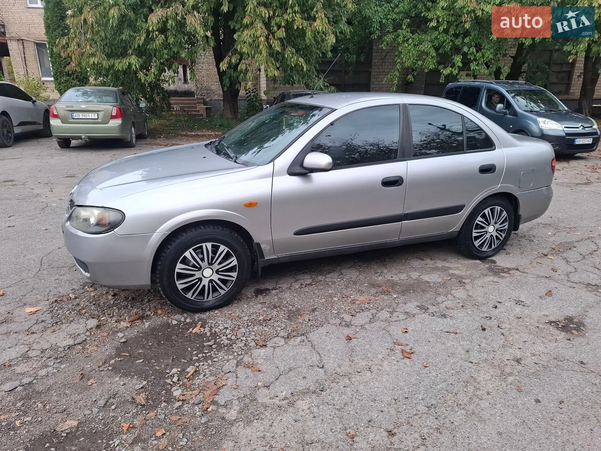 Nissan Almera, 2004