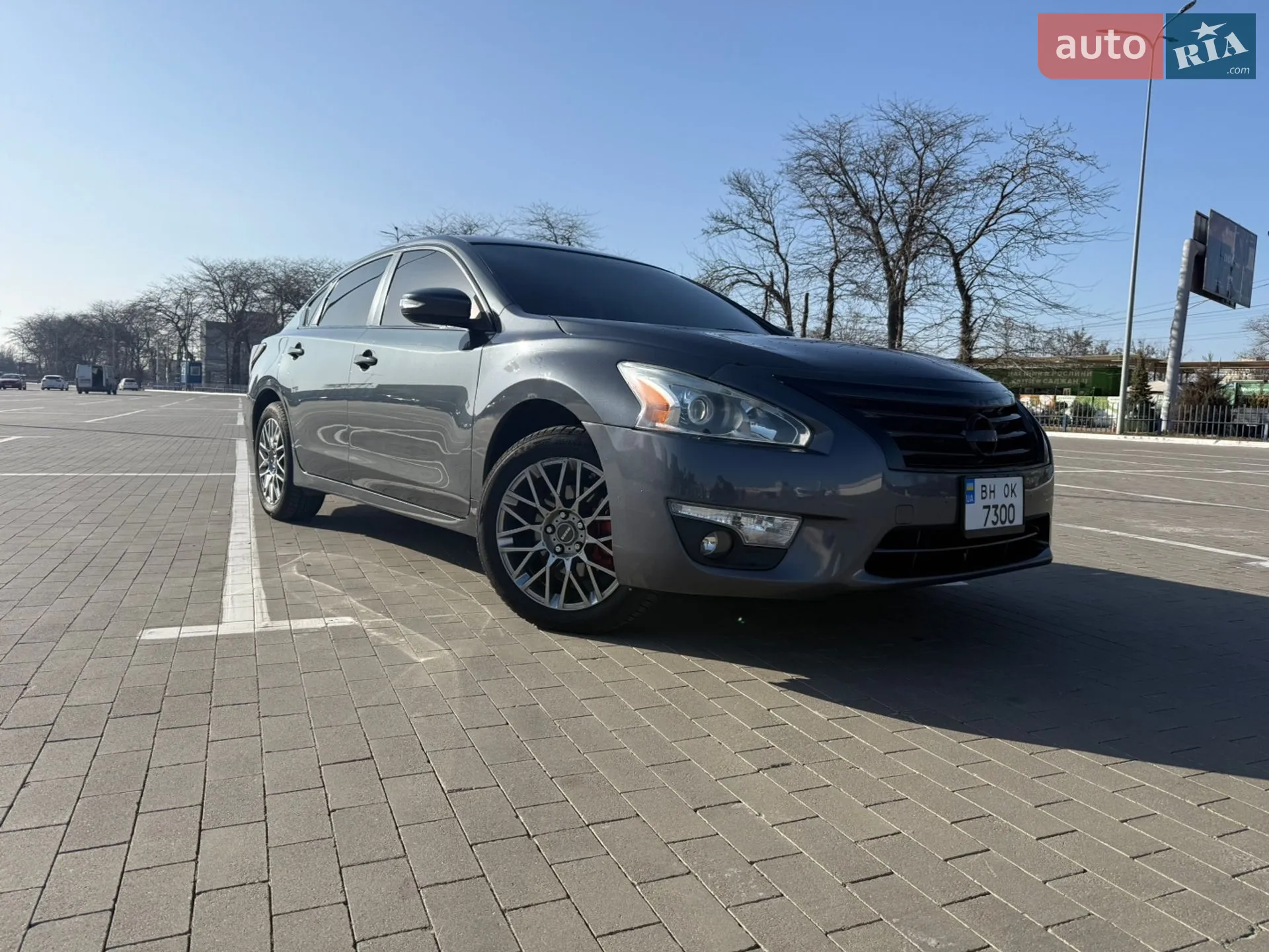 Nissan Altima, 2012